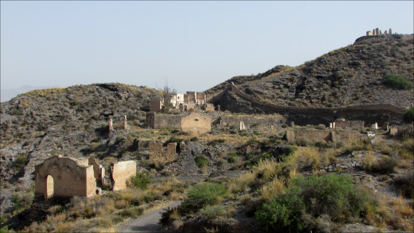 Ruinas del desage del Barranco Francs