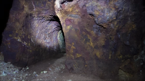 mina del Alto de la Rosa, interior