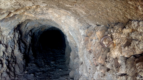 Interior de la mina San Jos